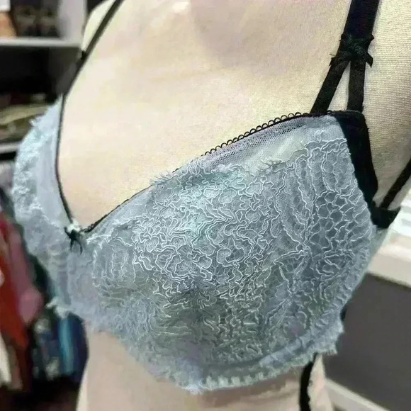 Victoria's Secret Dream Angels Lace Push Up Bra Size 38D Blue Without Padding - Picture 4 of 8